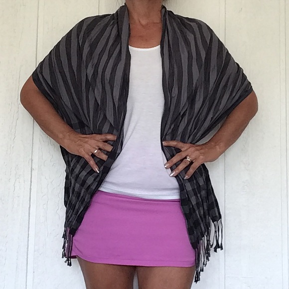 STRIPED AND CHECKED OVERSIZED SCARF - Picture 2 of 7